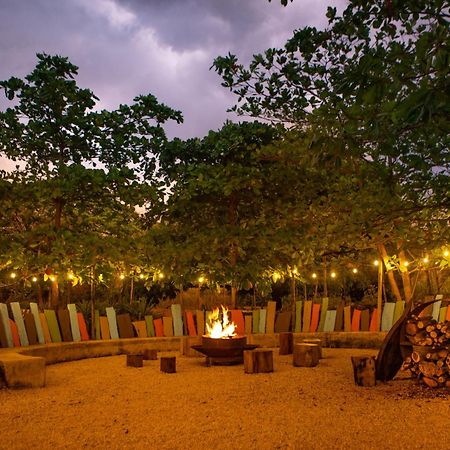 Latica Lodge Playa Negra Ngoại thất bức ảnh