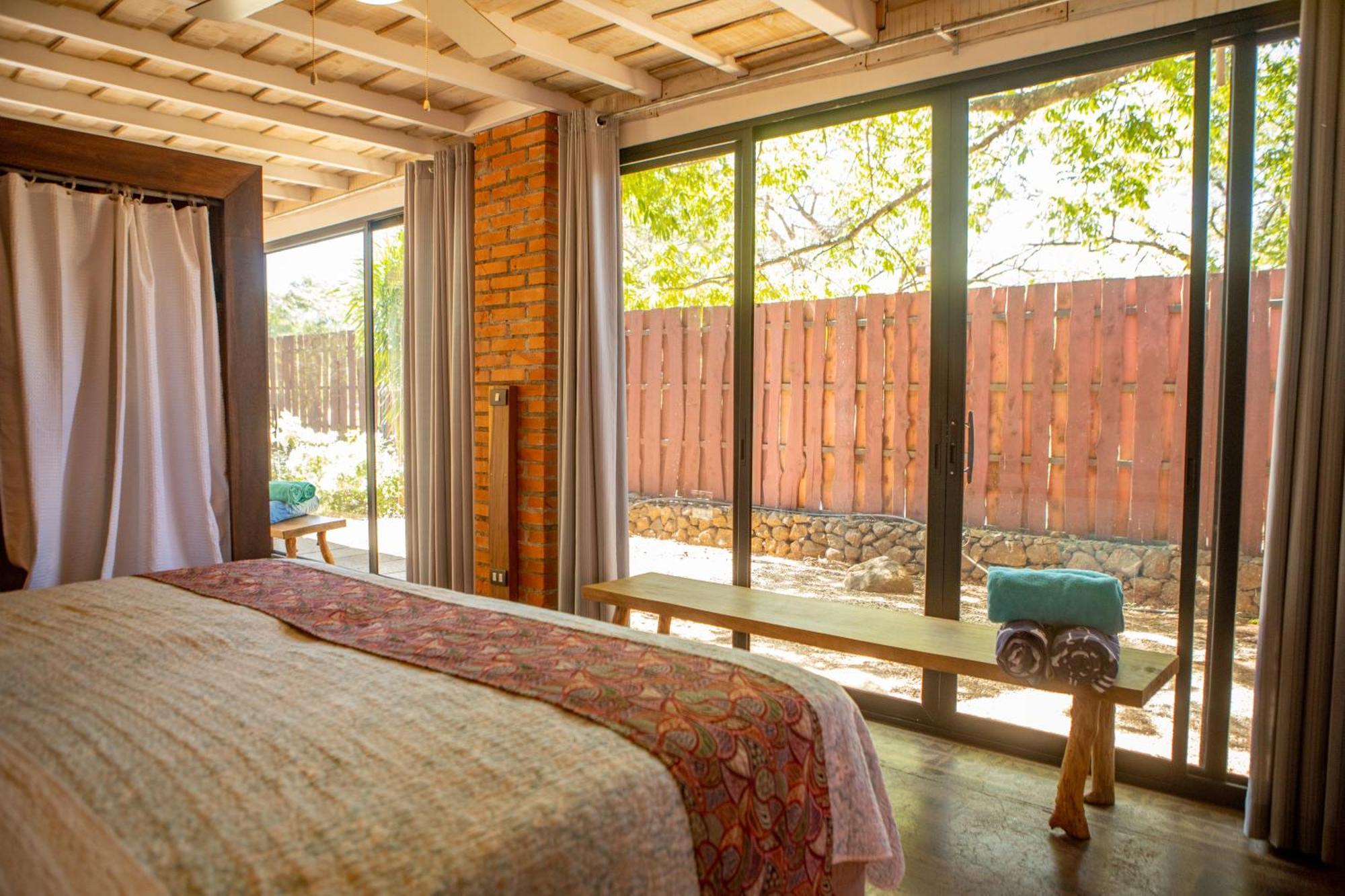 Latica Lodge Playa Negra Ngoại thất bức ảnh